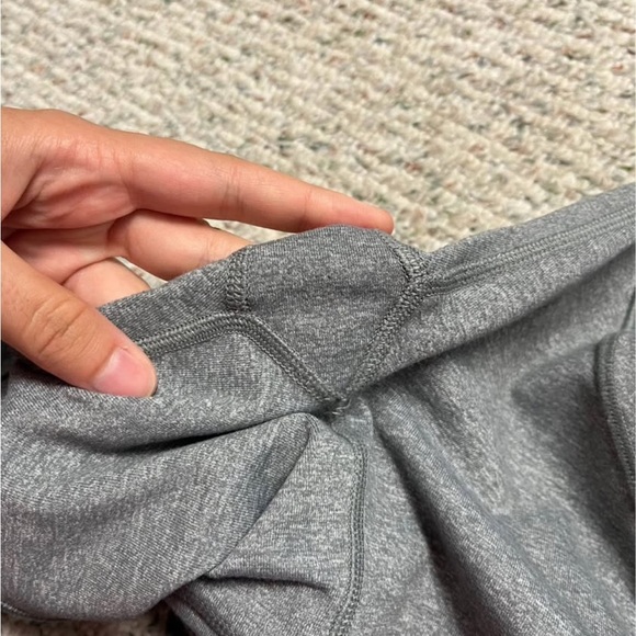LULULEMON Crop Gray Side Tie Leggings. Size 2. Grey - Picture 6 of 7